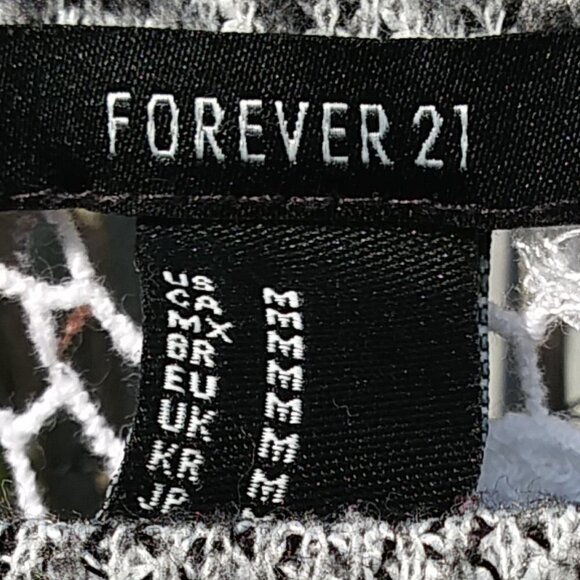 Forever 21 Sweater with Crocheted Lace Overlay - M - Picture 6 of 11